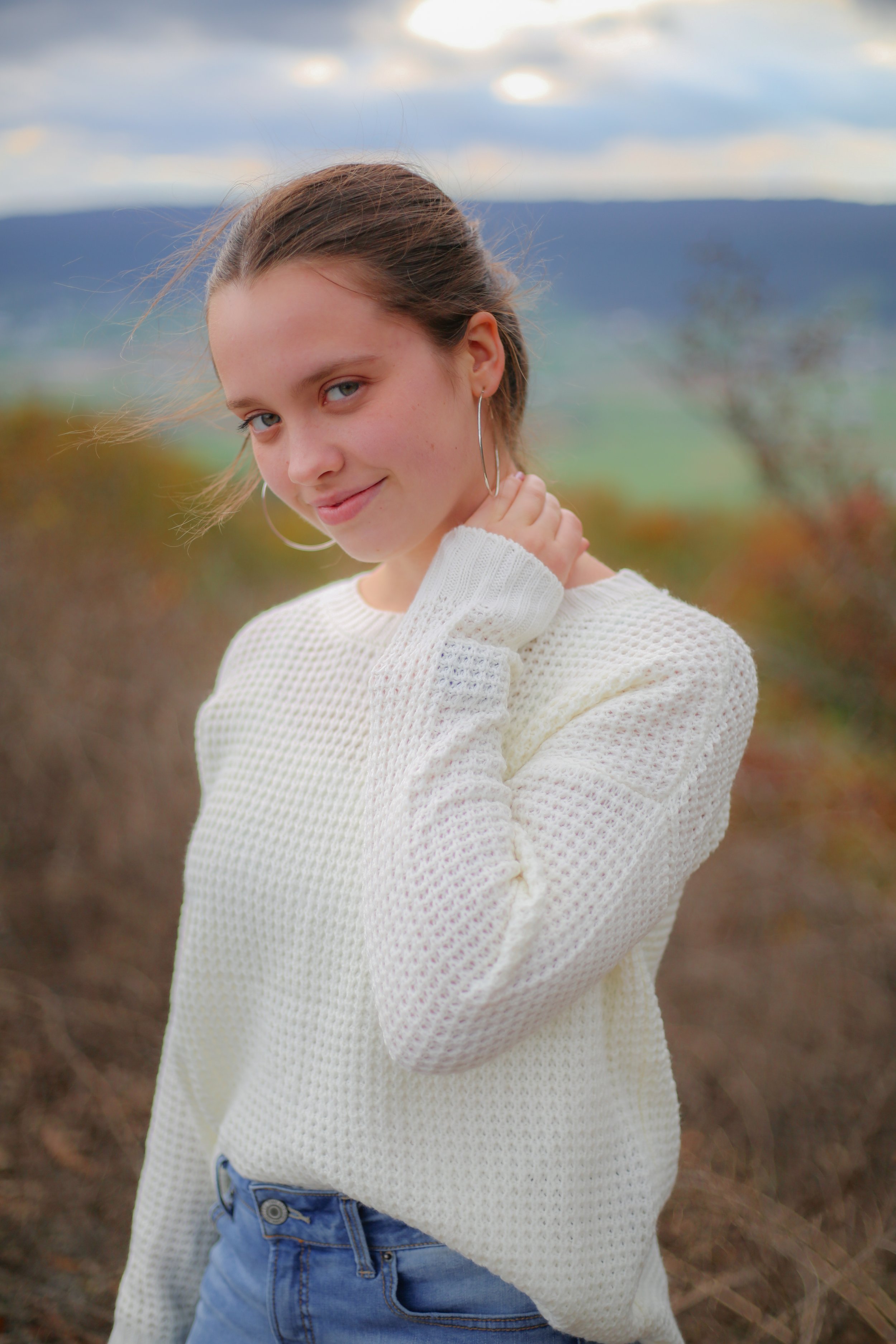 2023Oct_FalbLomie_SeniorPhotos085.jpg