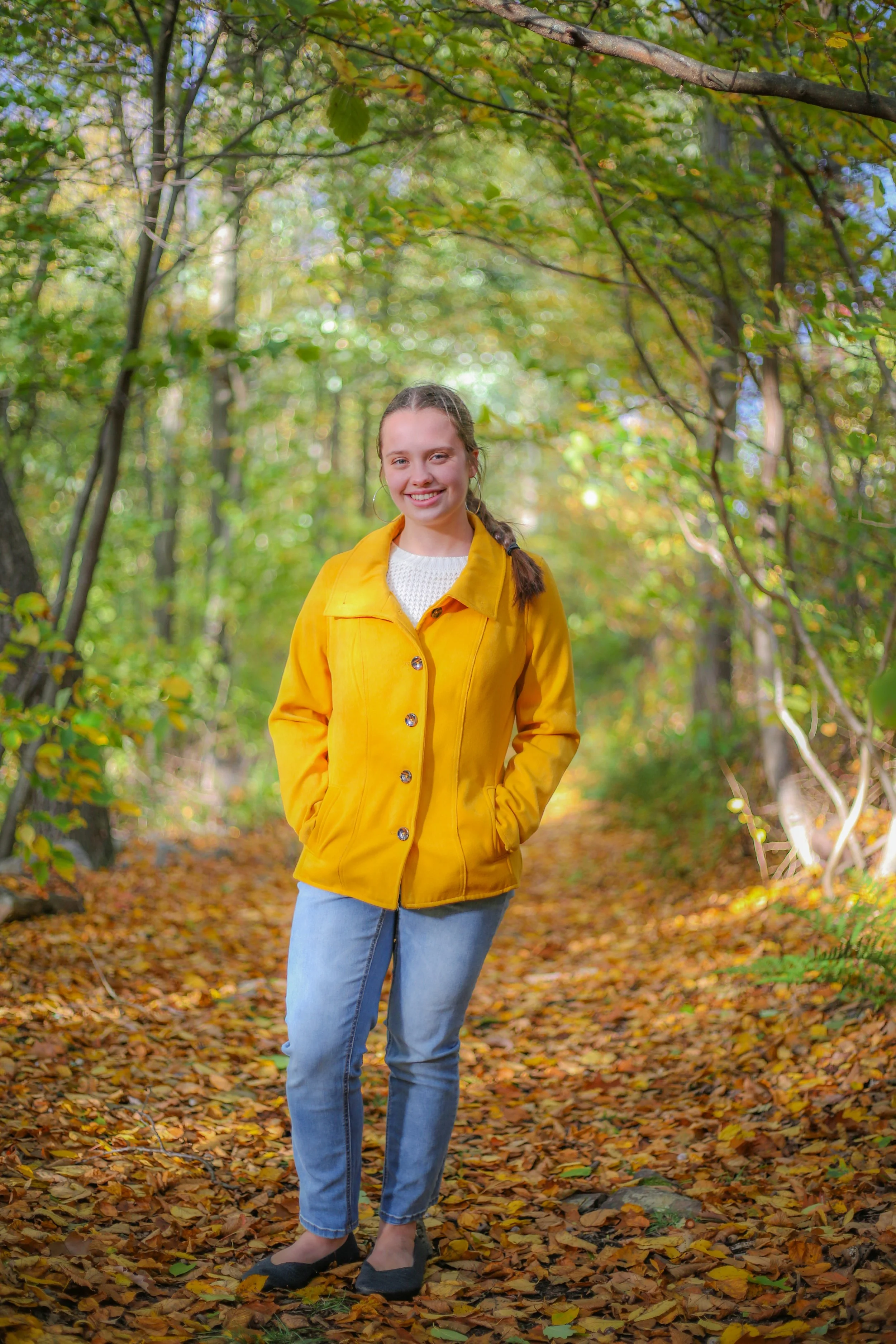 2023Oct_FalbLomie_SeniorPhotos109.jpg