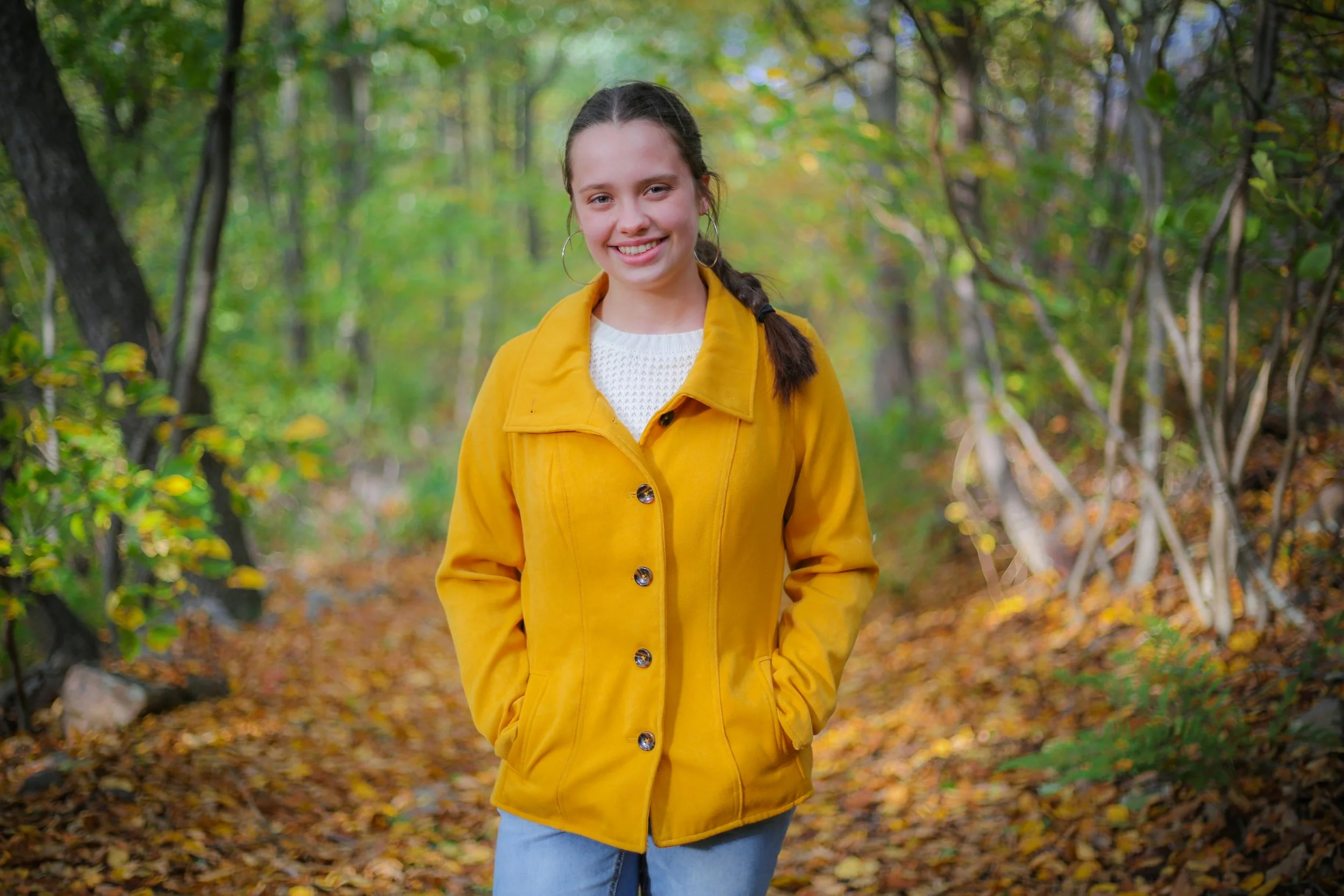 2023Oct_FalbLomie_SeniorPhotos112.jpg