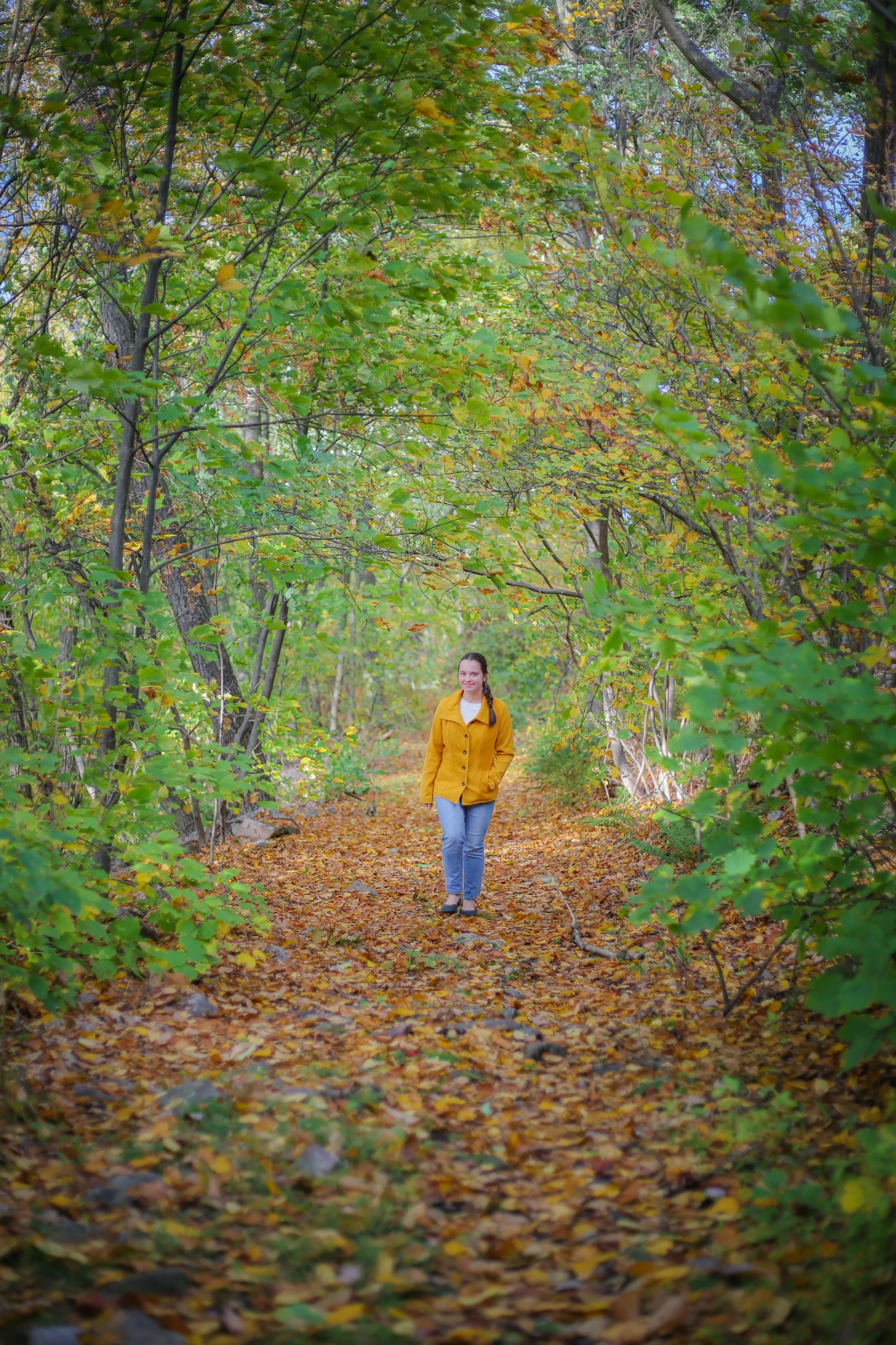 2023Oct_FalbLomie_SeniorPhotos113.jpg
