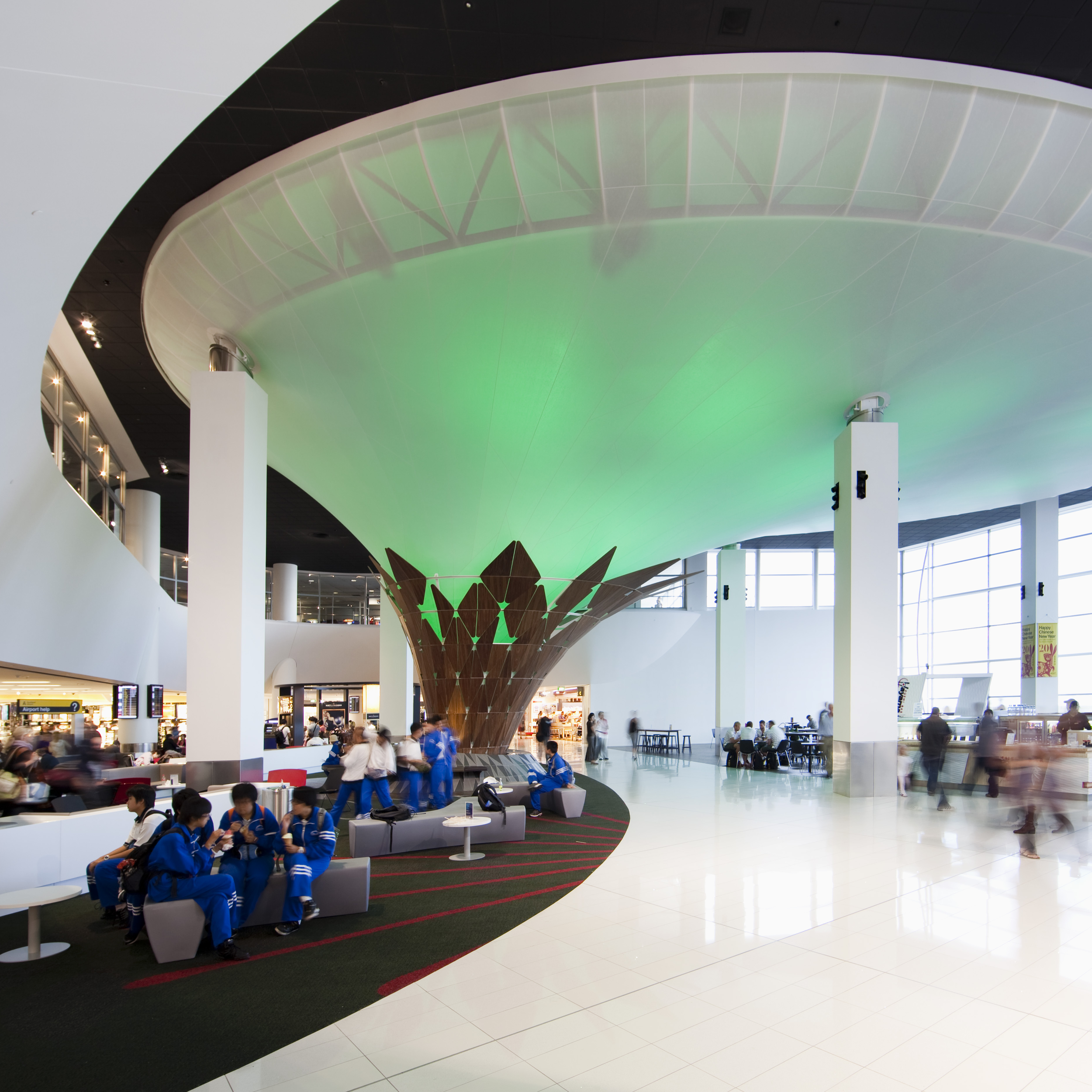 <a class='image_slide_a' href='/auckland-international-airport-airside-retail'>Auckland International Airport Airside Retail <strong>VIEW PROJECT</STRONG></a>