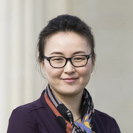 JENNIS LEE<strong>ASSOCIATE DIRECTOR</strong>