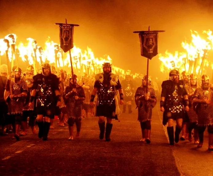 procession-1-millgaet.jpg