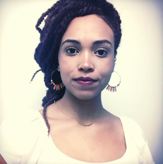 “Back in high school, I was very involved with a local family shelter & in my senior year I developed an art class for parents & children living there. I was eager to continue the work when I came to college & Art Start gave me an opportunity to serve a community that I am passionate about.”
