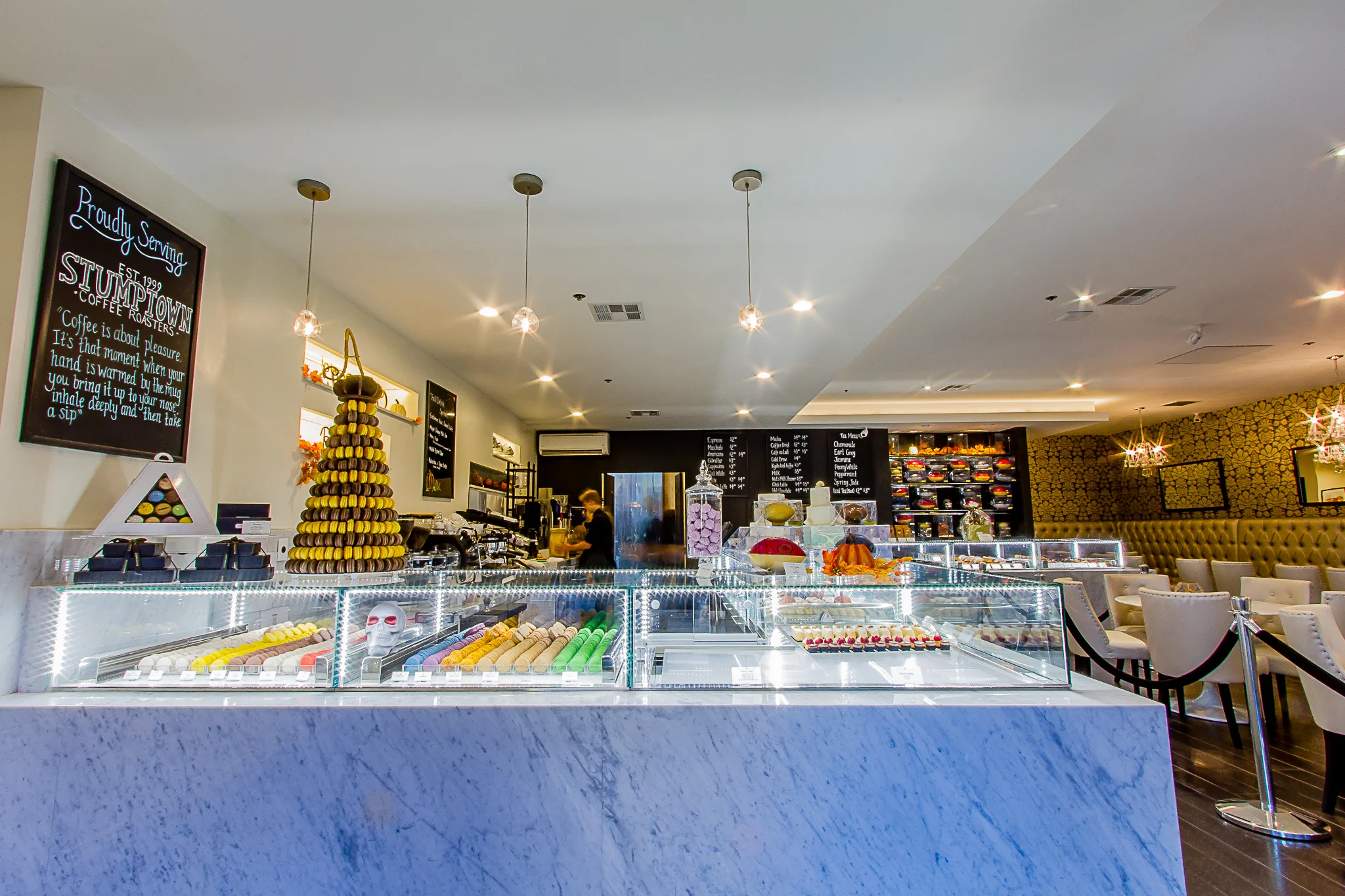 Dscheme_Alexanders_Patisserie_020.jpg