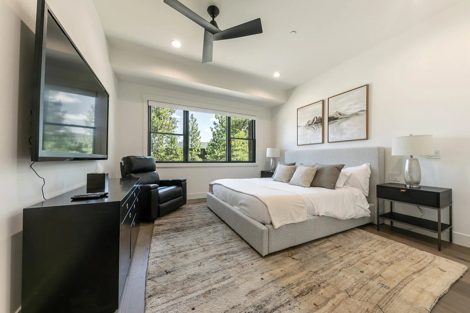 10010 Chaparral Ct Truckee CA-large-026-036-Interior-1500x1000-72dpi.jpg