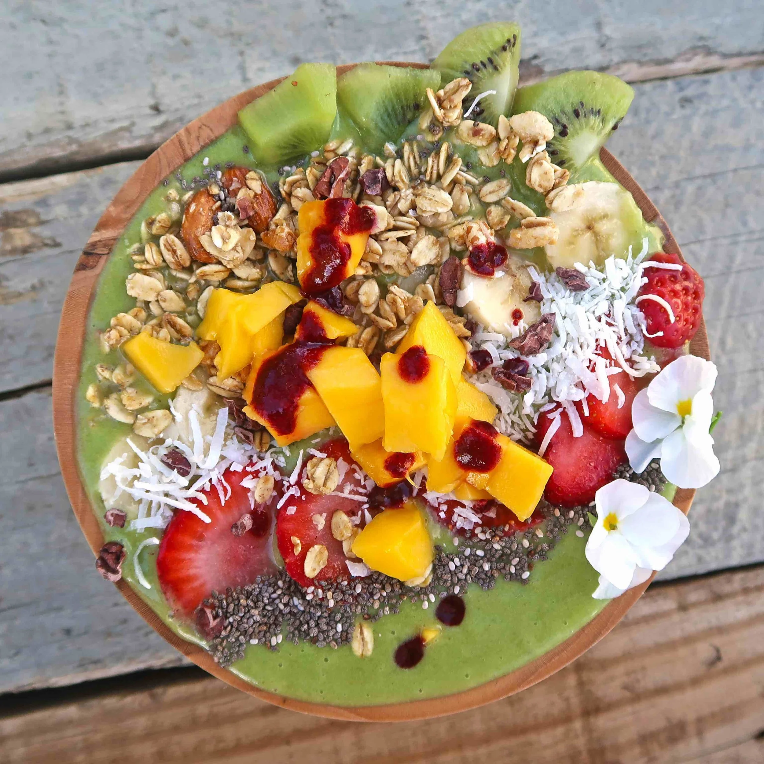 fiji-toppings-kiwi-outside1-square-WEB.jpg