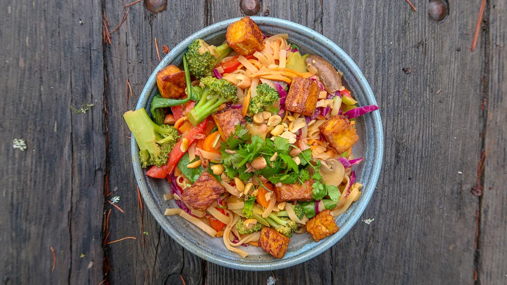 Plant-Positive-Pad Thai Tempeh Tofu- IMG_5391.jpg