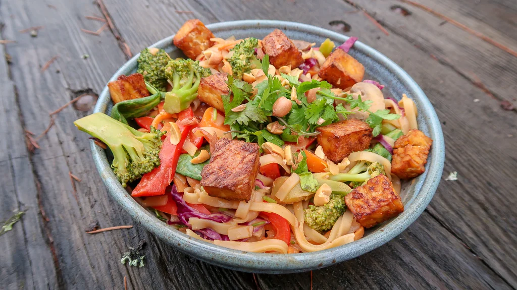 Plant-Positive-Pad Thai Tempeh Tofu- IMG_5394.jpg