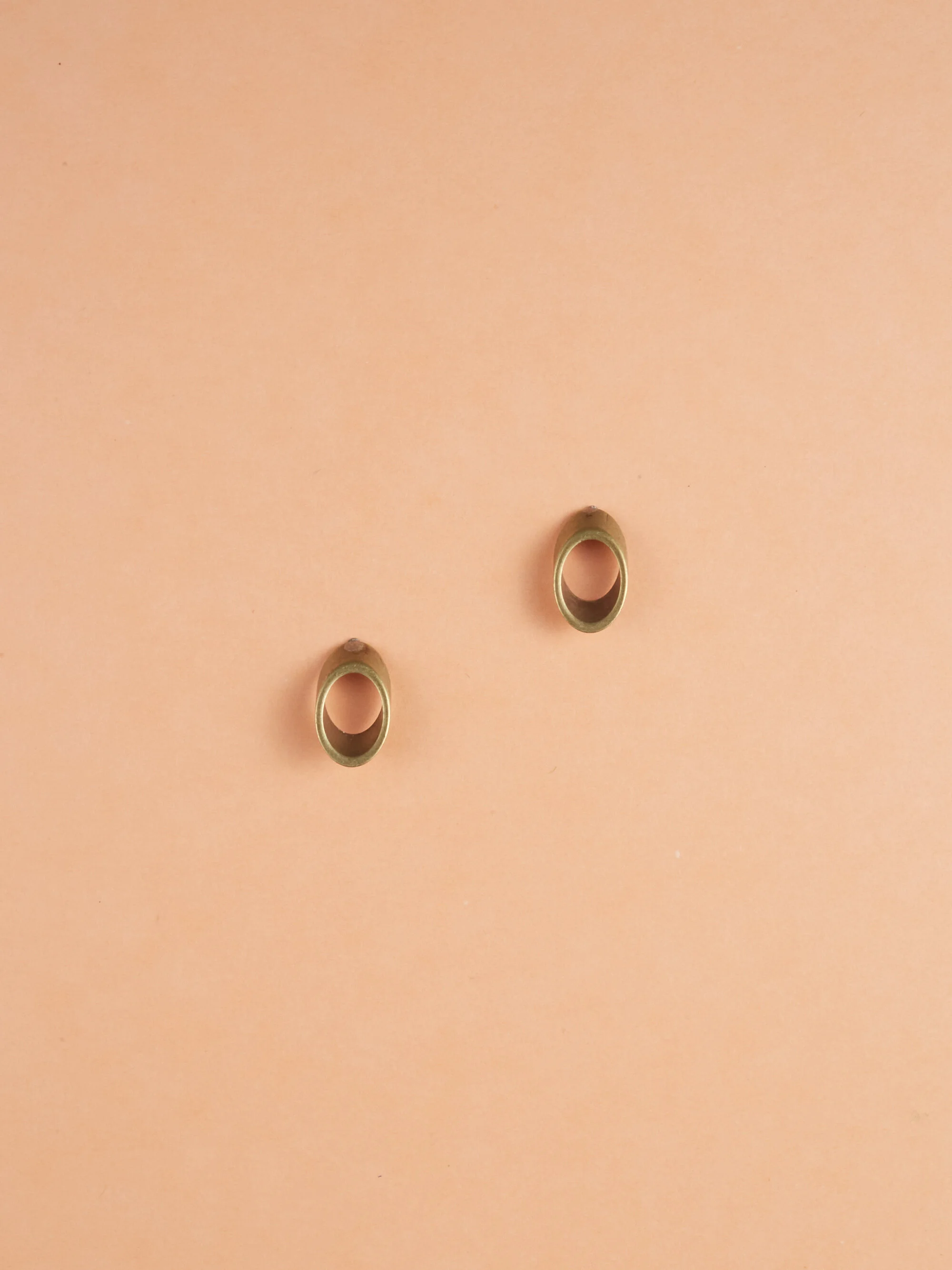 Oval Oh-Val Post Earrings