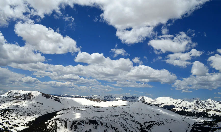 Clouds-mountaintops.jpg
