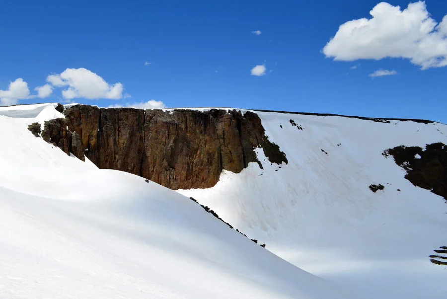 Volcano-Cliff-1.jpg