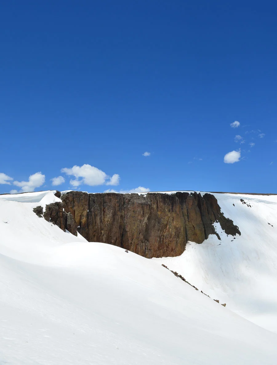 Volcano-cliffs-vertical.jpg
