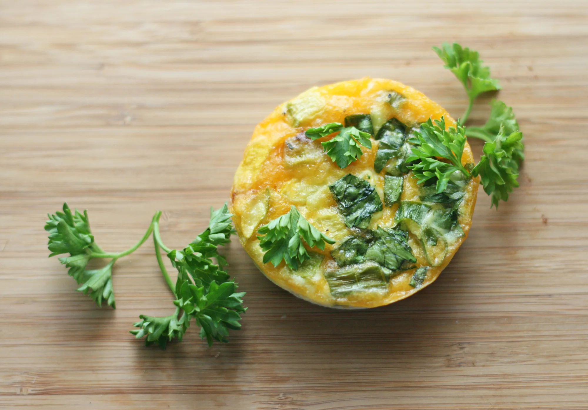 Crustless-quiche-on-cutting-board.jpg