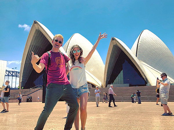 kate_voegele_tyler_hilton_australia.jpg