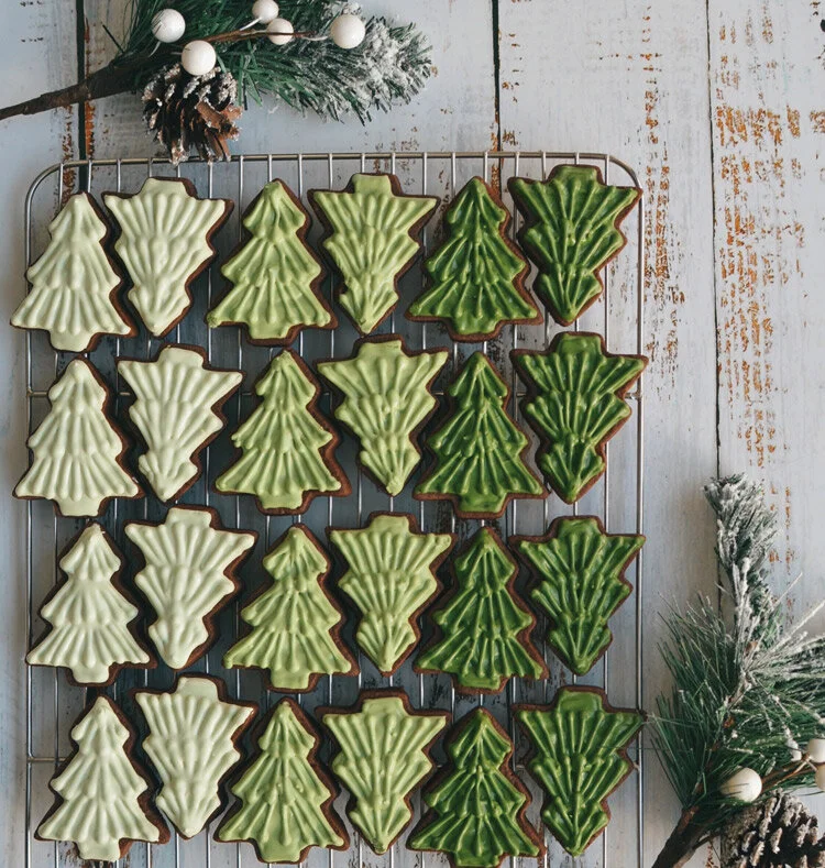 Chocolate Holiday Tree Cookies With Royal Icing