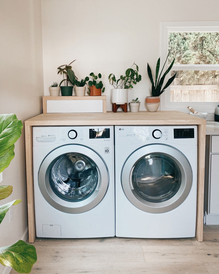 Easy Butcher Block Counter DIY - Our Laundry Room Reveal! 