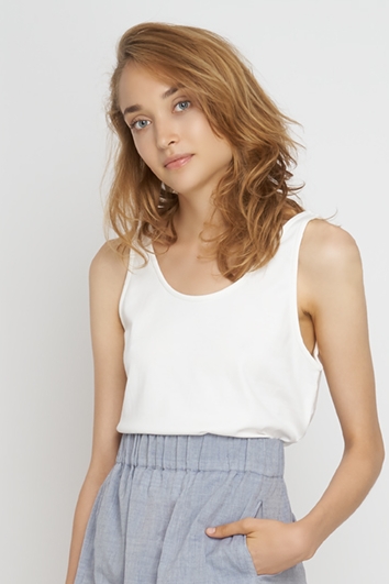 JF_SS18_Lookbook_Chana_Top_white_Yael_Skirt_light-blue_2.jpg