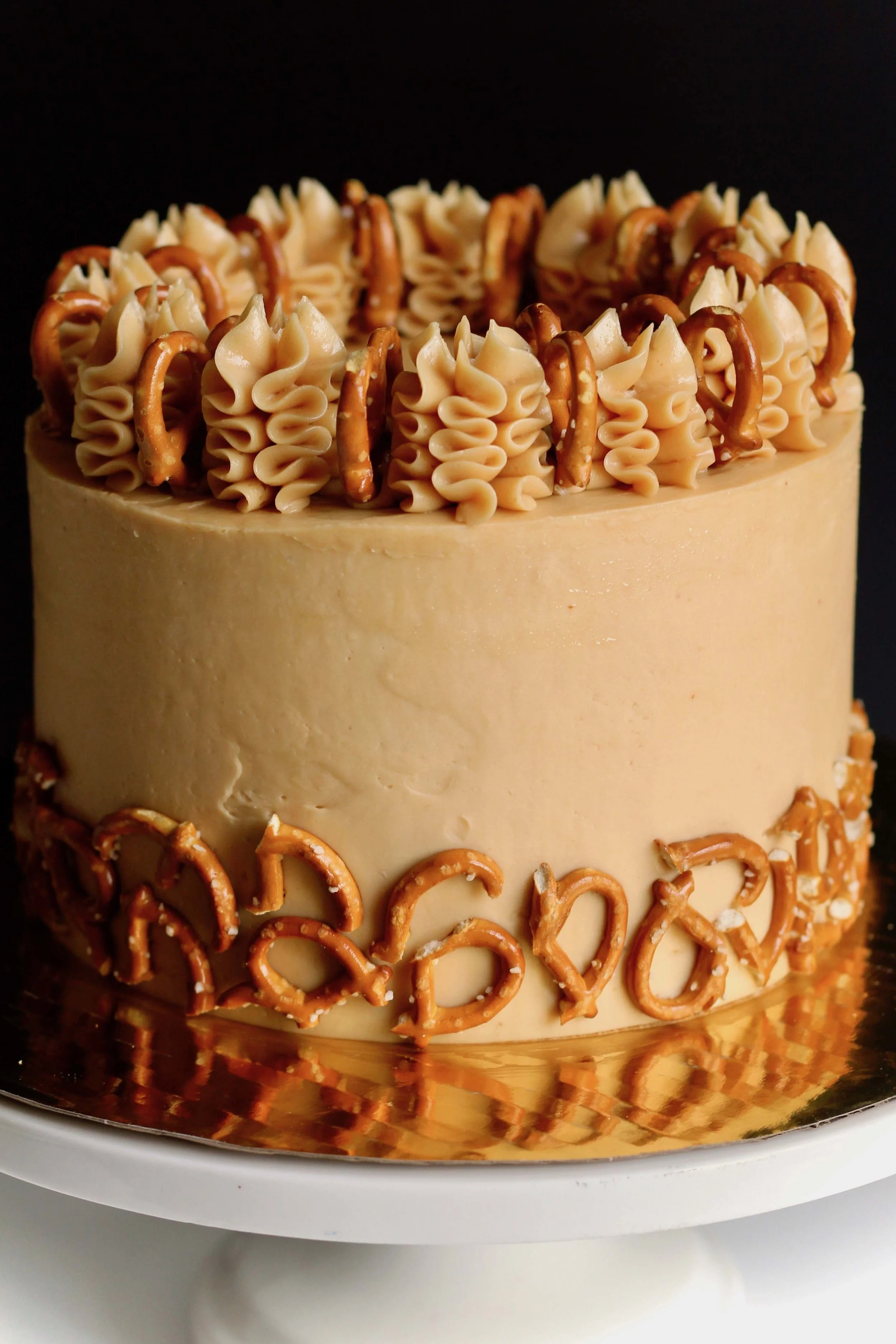 banana caramel cake.jpg