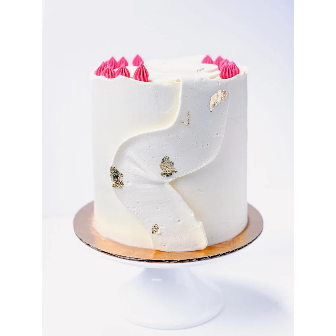 Cake #13 of 2025: Three layers of yellow cake filled with fresh raspberry curd and covered with white chocolate buttercream⁠
.⁠
.⁠
.⁠
.⁠
.⁠
.⁠
.⁠
.⁠
.⁠
.⁠
.⁠
.⁠
.⁠
.⁠
#betsybakes #food52 #bakersofinstagram #cookie #instabake #foodblogfeed #cakeinspir