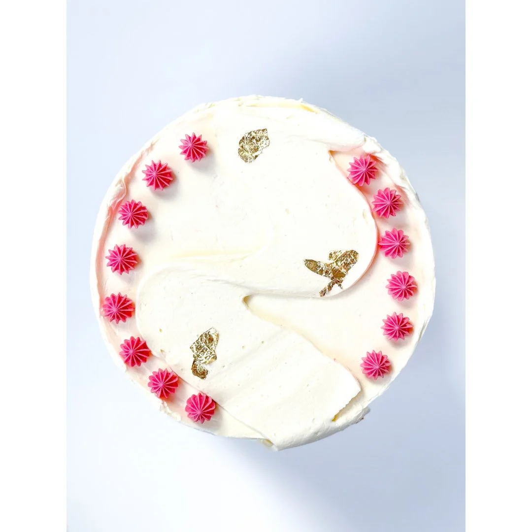 Cake #13 of 2025: Three layers of yellow cake filled with fresh raspberry curd and covered with white chocolate buttercream⁠
.⁠
.⁠
.⁠
.⁠
.⁠
.⁠
.⁠
.⁠
.⁠
.⁠
.⁠
.⁠
.⁠
#betsybakes #food52 #bakersofinstagram #cookie #instabake #foodblogfeed #cakeinspirati