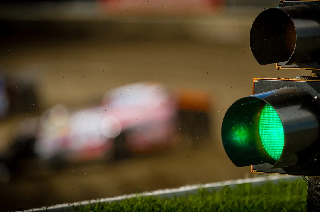 green light.jpg