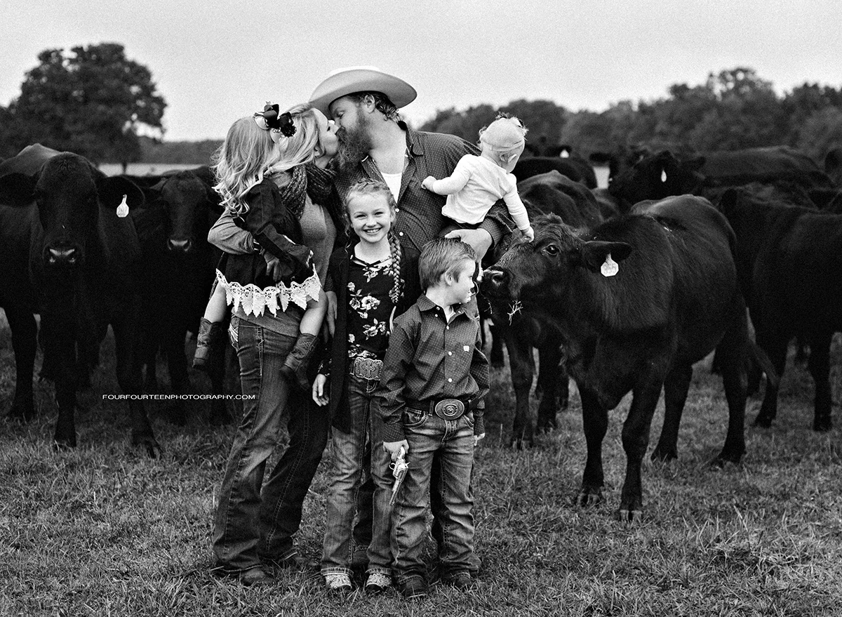 Goedereis Family { Watts, Oklahoma | Family Photography } 