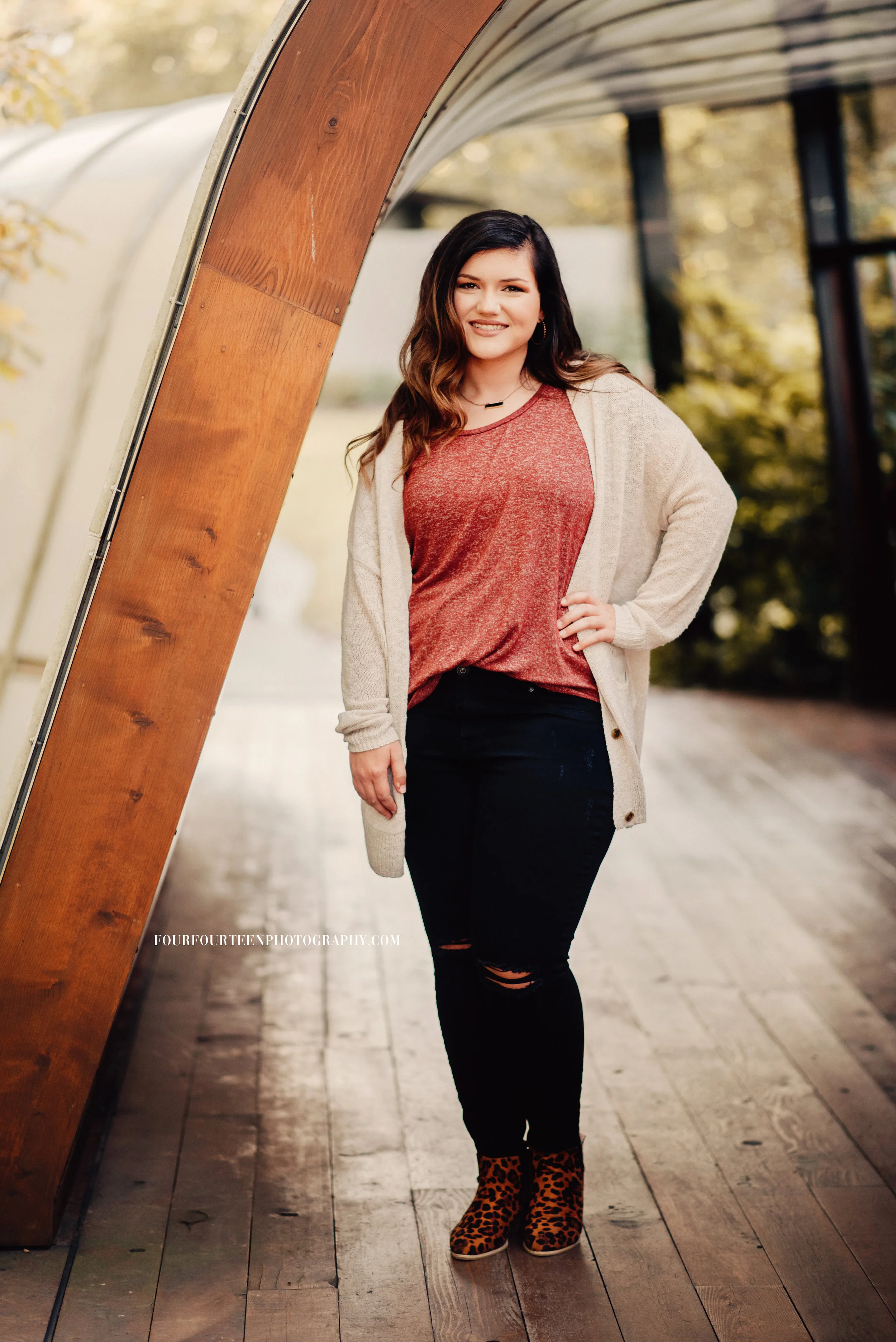 Maci { Crystal Bridges Museum of American Art, Bentonville, Ar | Senior Portraits }