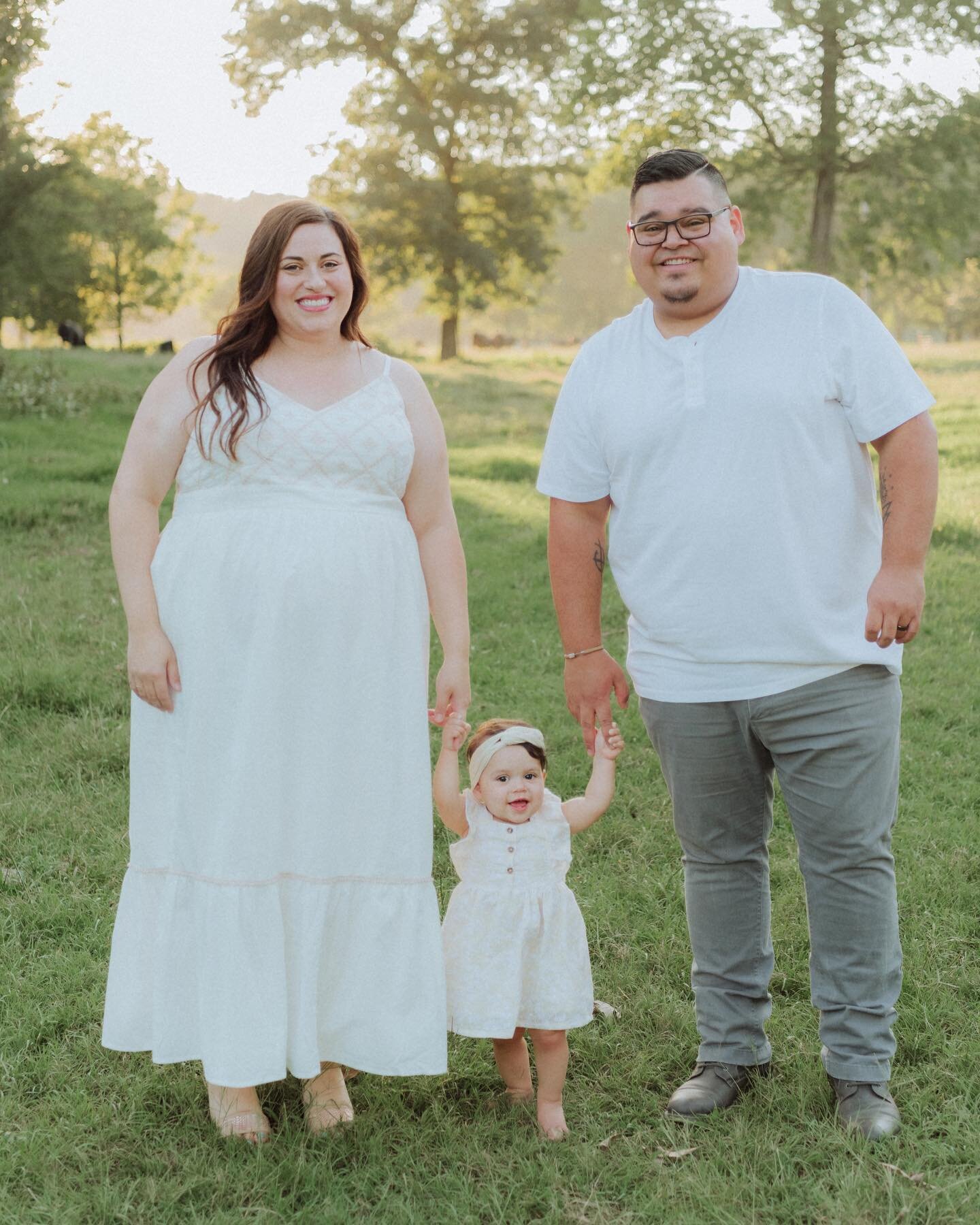 Fourkiller Family photos as three before they become a family of FOUR! #maternityphotography #familyphotography