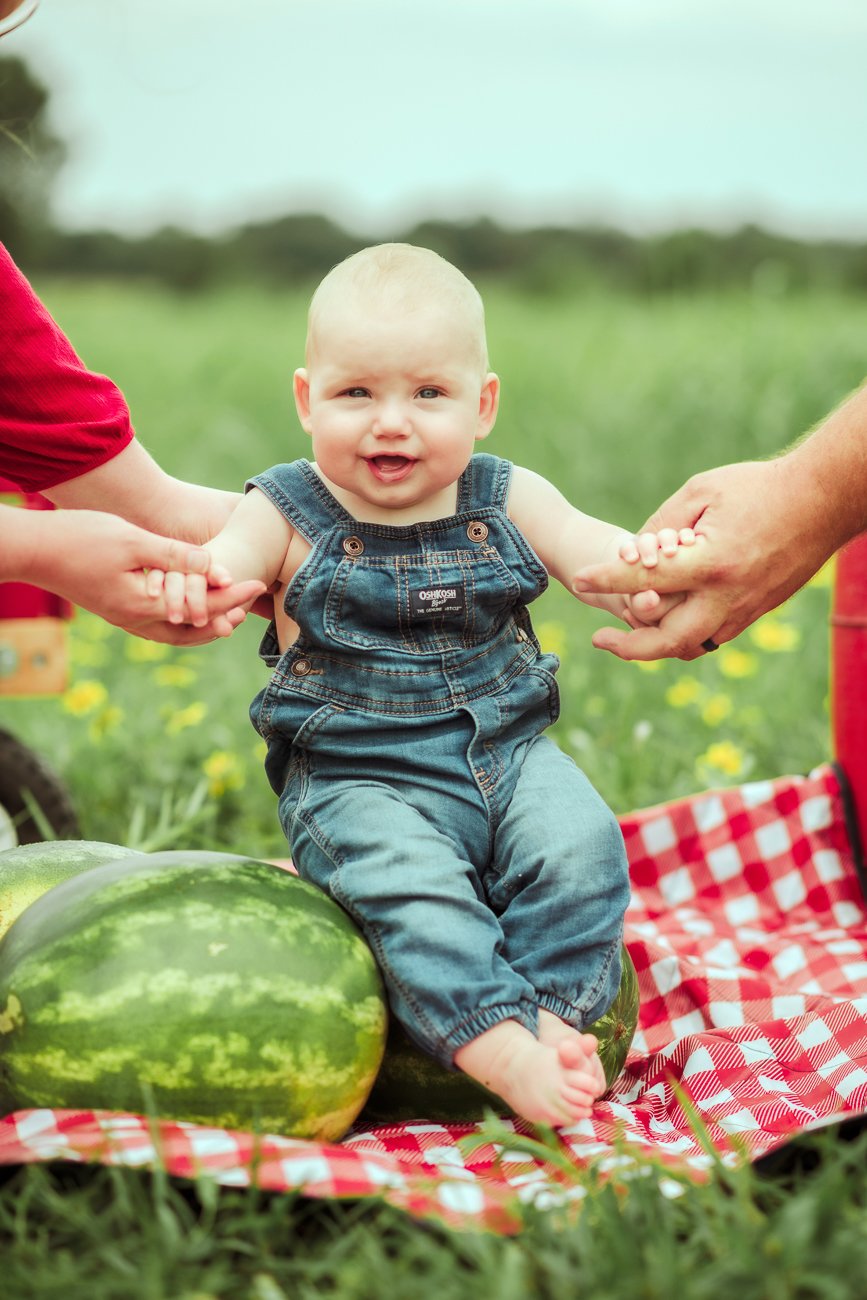 Trimble Family { Neosho, Missouri | 6 months - Children's Portraits }