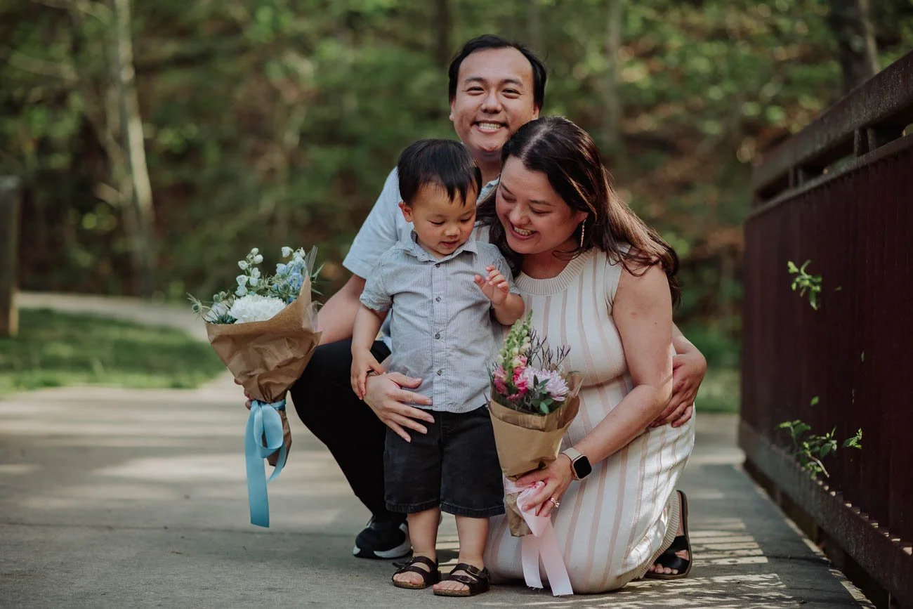 Chen Family { Bella Vista, Arkansas | Gender Reveal - Maternity Photography }