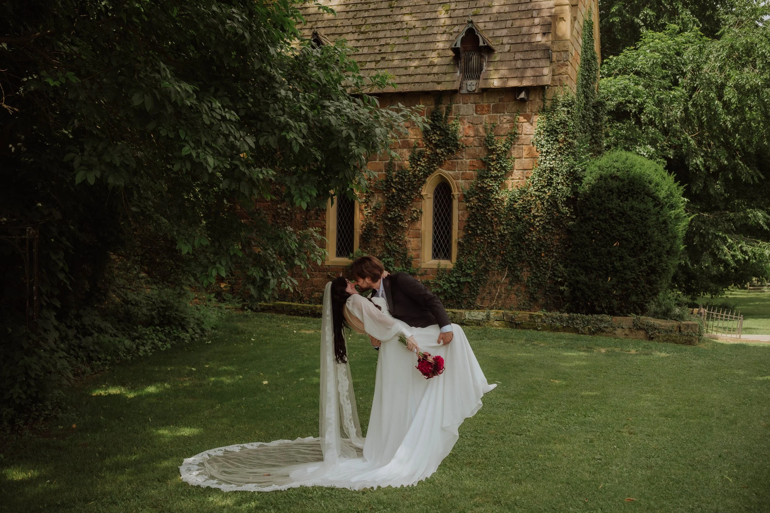 Valdez Wedding { St. Catherine's at Bell Gable - Fayetteville, Arkansas | Wedding Photography }