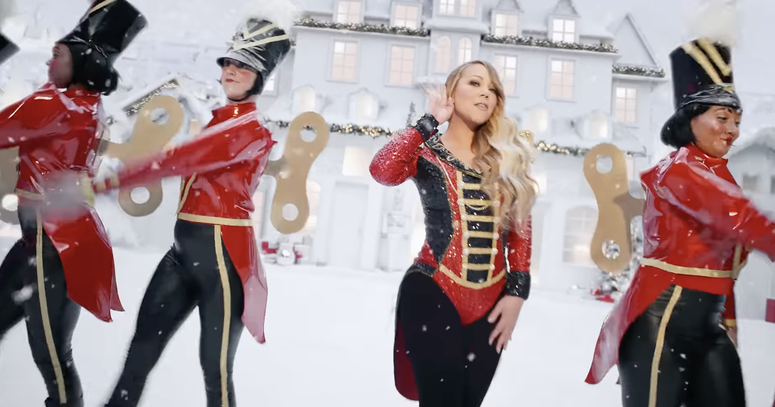 Mariah Carey - All I Want for Christmas Is You (Make My Wish Come True Edition)