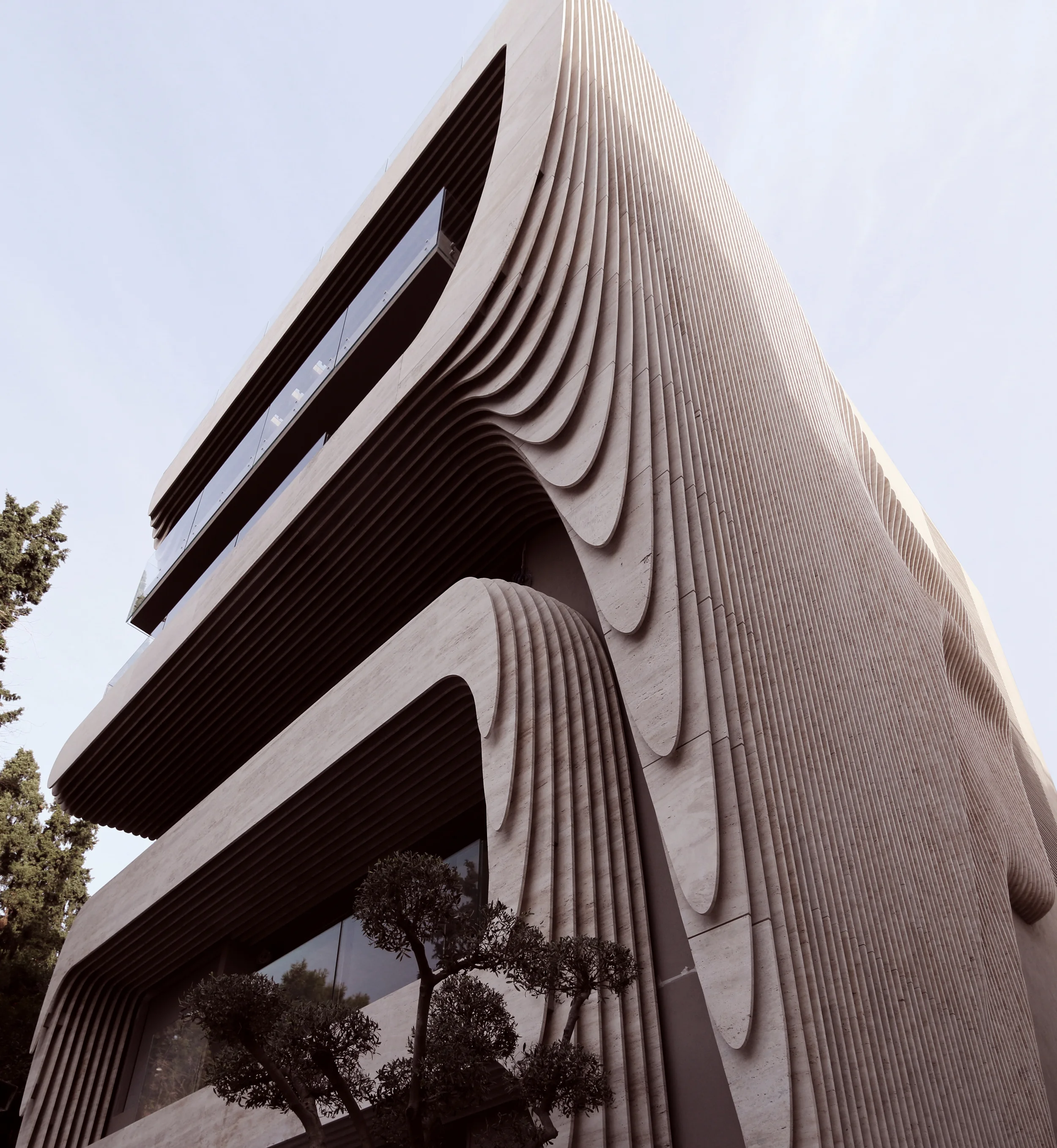 kle 01 exterior 02.jpg