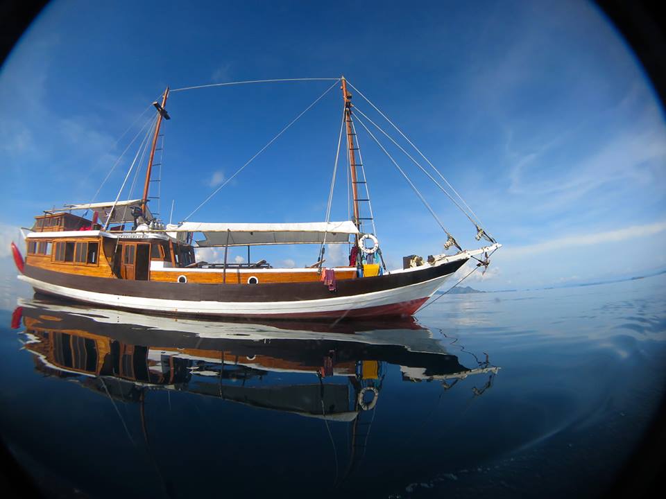 liveaboard-raja-ampat.jpg