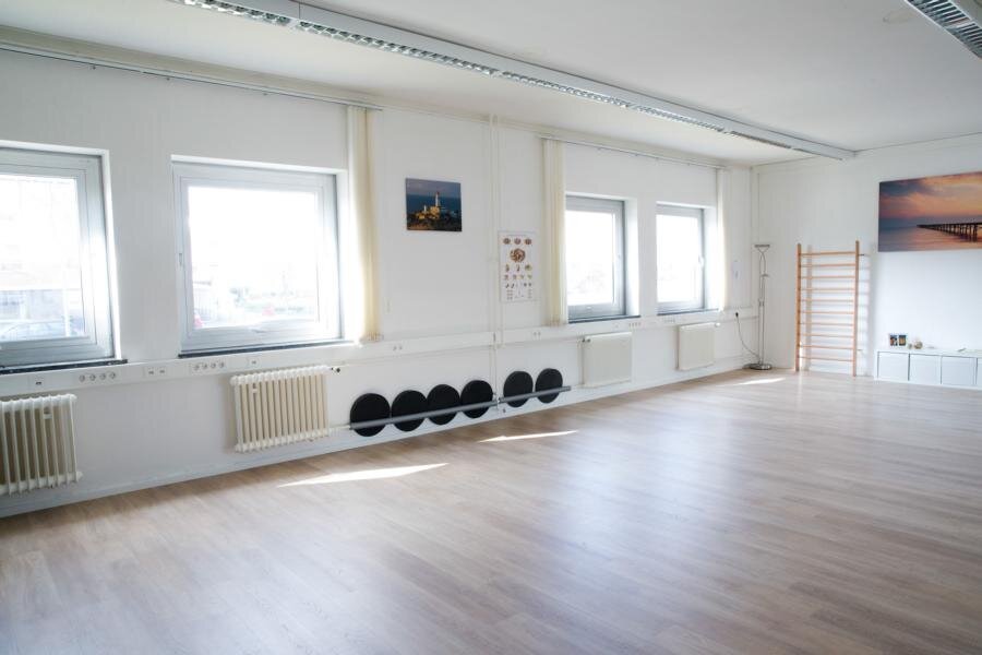 studio8_nagold_faszientraining_rückbildung_hochzeitstanz_seniorentanz_tanzenohnepartner_beckenbodengymnastik_zumba_calw_horbamneckar_rottenburg_herrenberg (2).JPG