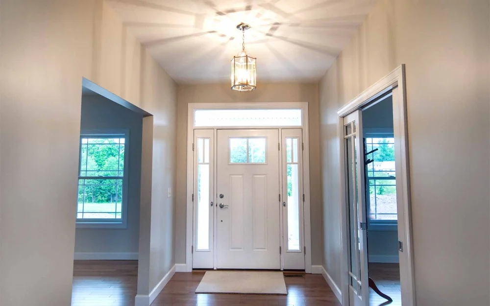 hallway.jpg