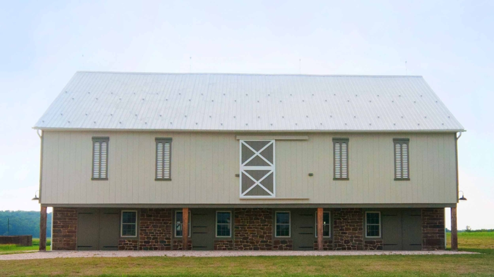 Cunningham barn front.jpg