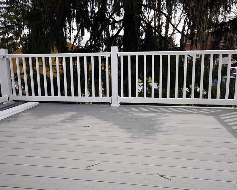 deck 2.jpg