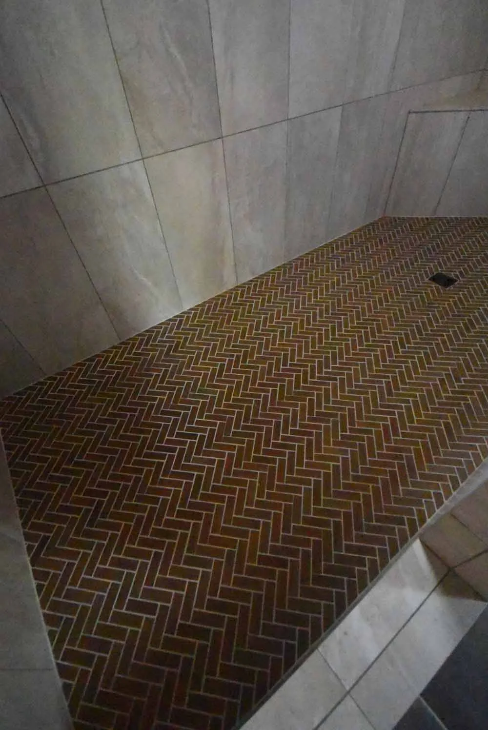 mastershowerfloor.jpg