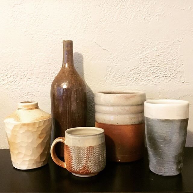 Quick little photo shoot of some work that will be for sale at Art on the Hill this weekend. 
Show Dates:
Friday, Dec. 6 - 6-9pm
Saturday, Dec. 7 - 10am-5pm
Sunday, Dec. 8 - 11am-4pm

#woodfired #ceramics #pottery #artonthehill #portlandme #munjoyhil