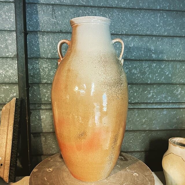 Wood fired vase from last fall.

#woodfired #ceramics #pottery #portlandme #buylocal #buyart #giveart #shophandmade #localartists #artsandcrafts #mainemakers