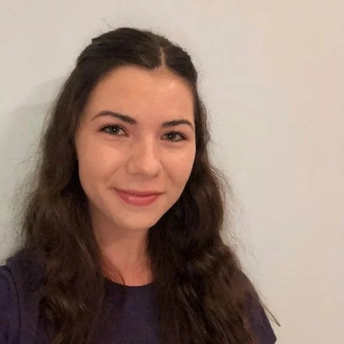 Alli DiPietro-Sq.jpg