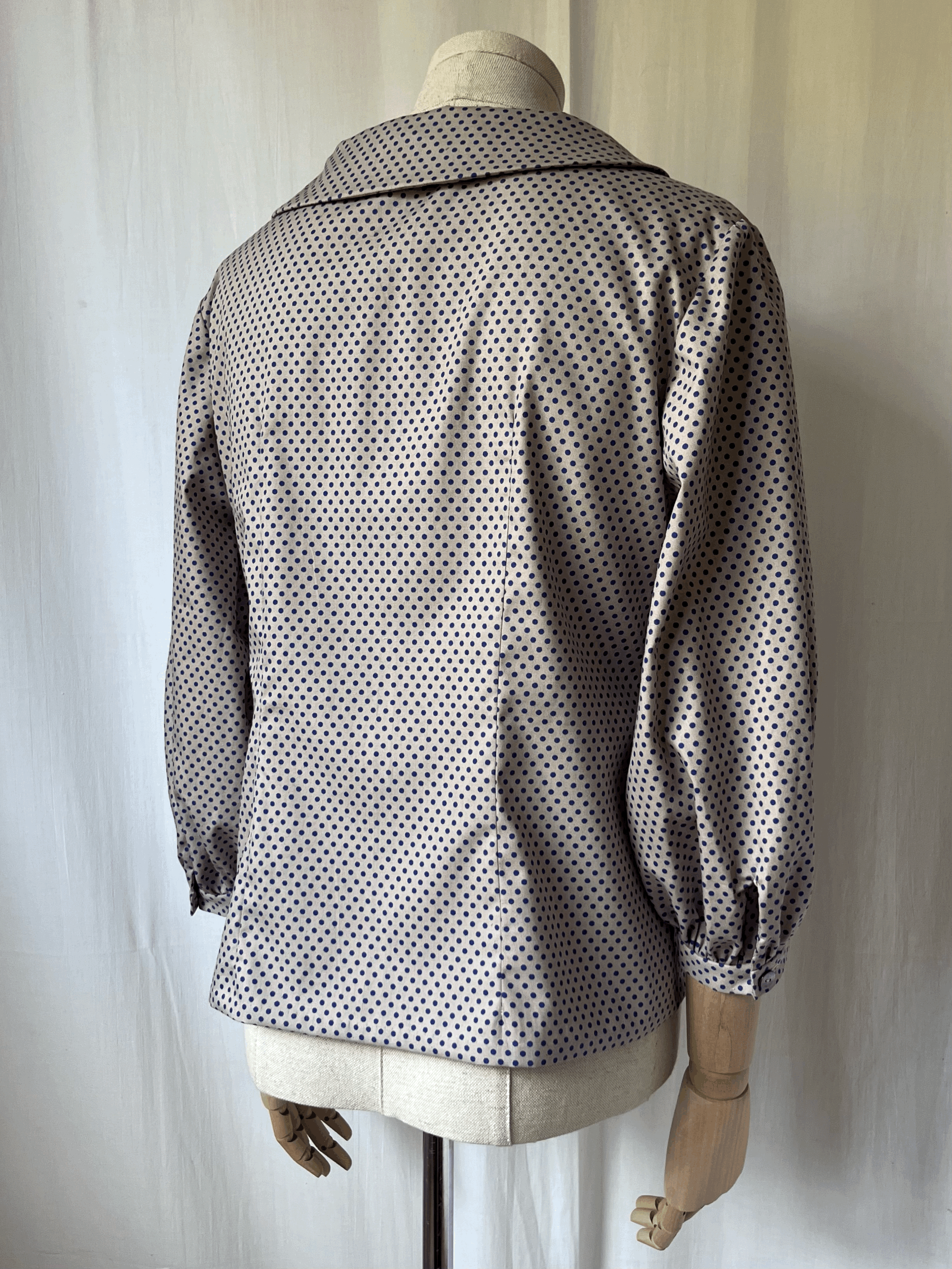 Tamsin Blackbourn greta blouse dotty china blue