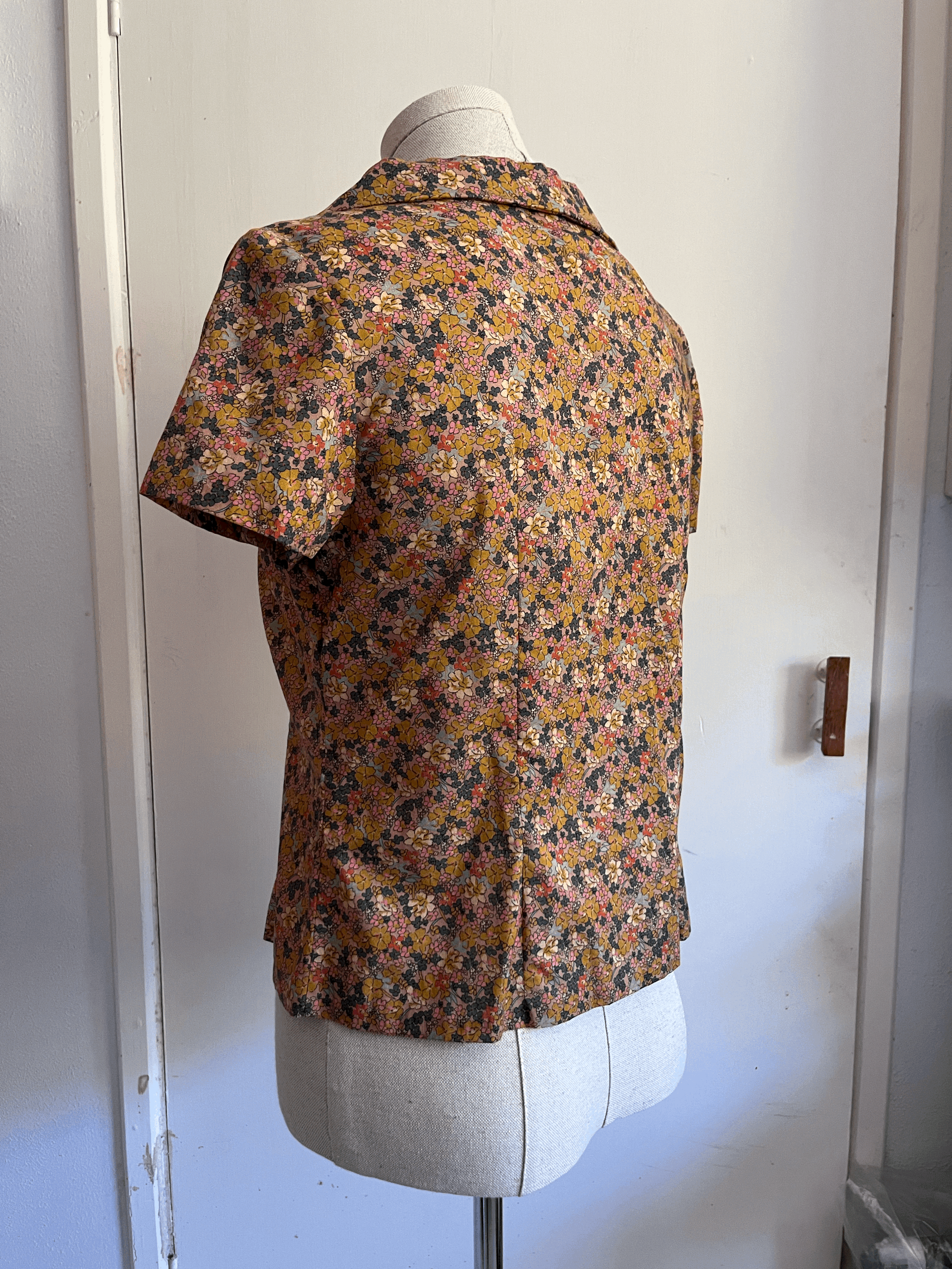Sarah Blouse - amber ditsy cotton print