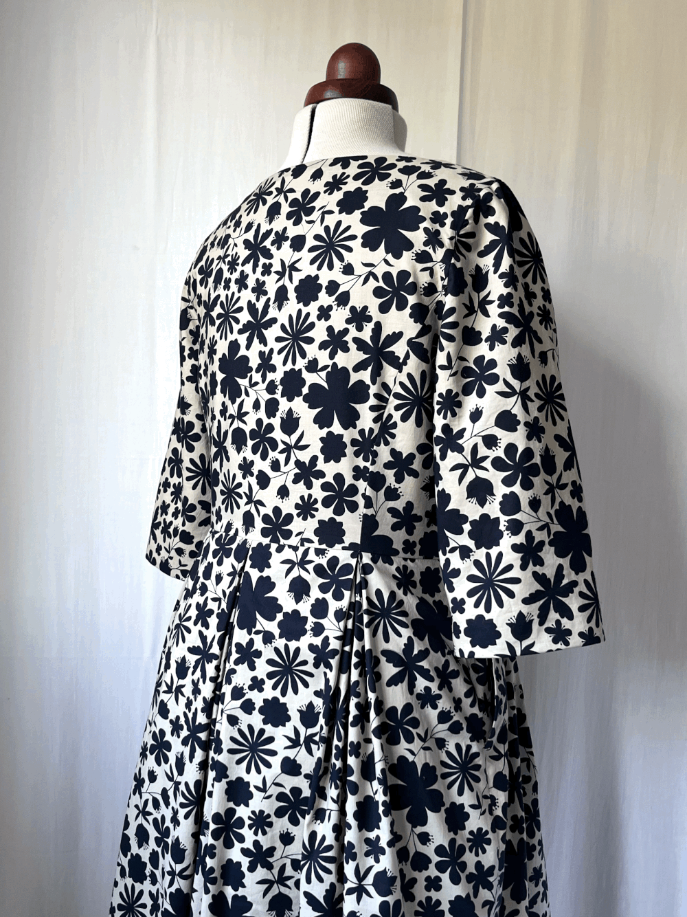 white linen dress halter SABINE LINEN HALTER MINI DRESS - ORCHID WHITE main image 0