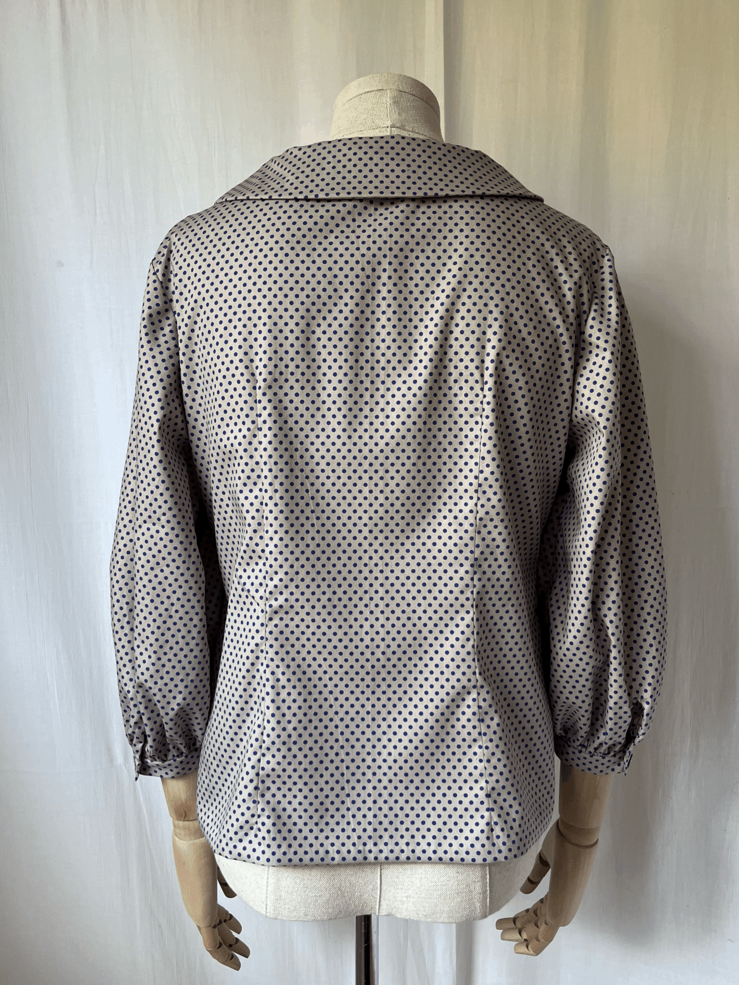 Tamsin Blackbourn greta blouse dotty china blue