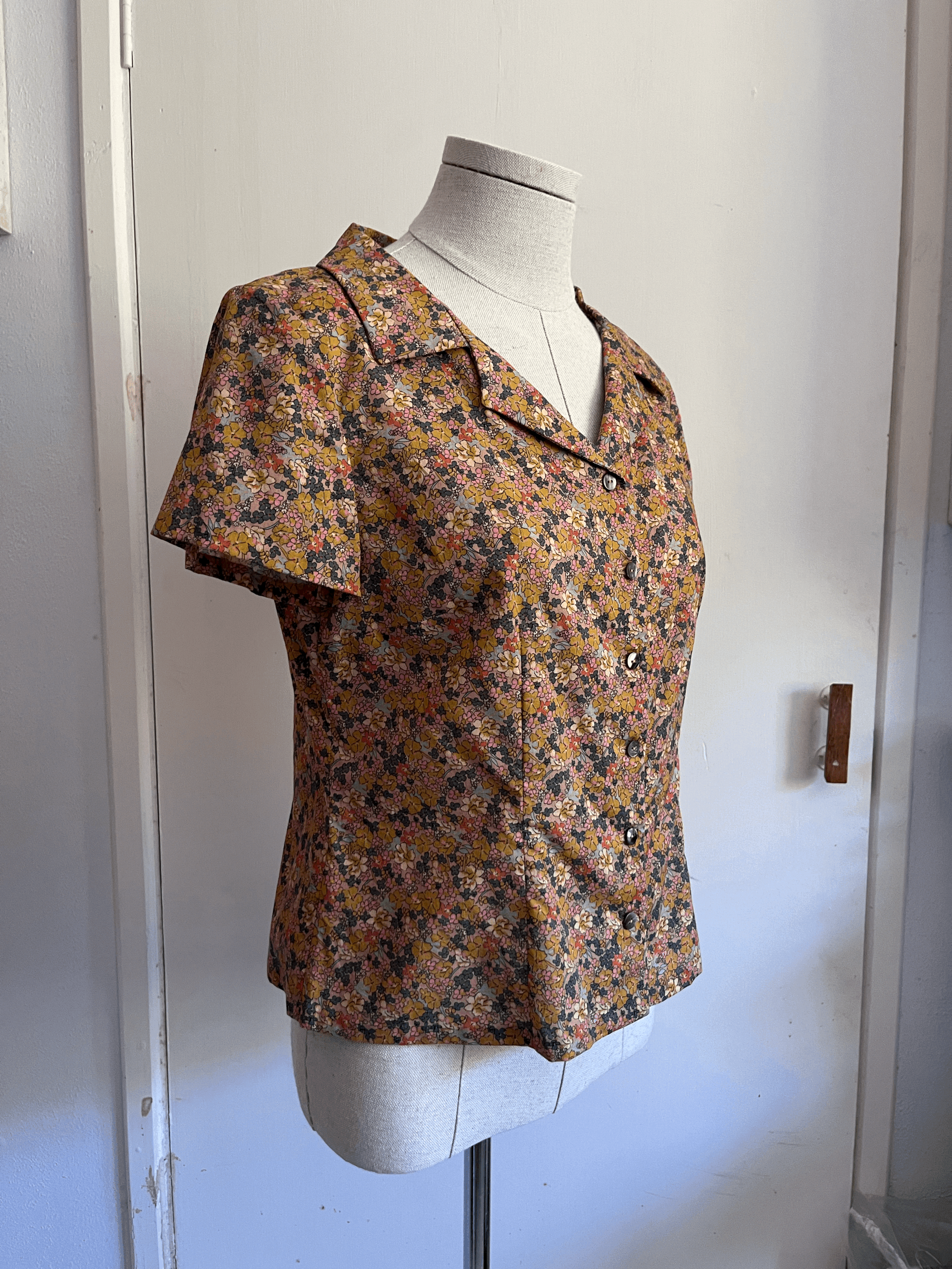 Sarah Blouse - amber ditsy cotton print