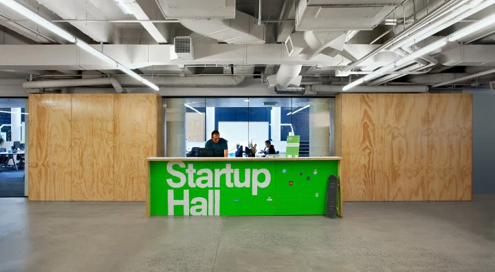 THIS STARTUP INCUBATOR IS EMBEDDED ON A COLLEGE CAMPUS
