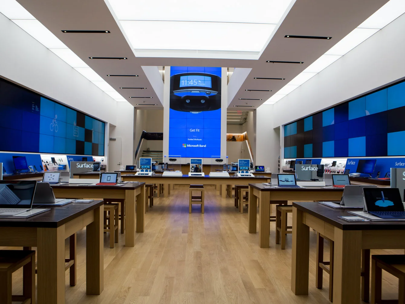 Microsoft’s First Flagship Store Debuts on New York’s Fifth Avenue